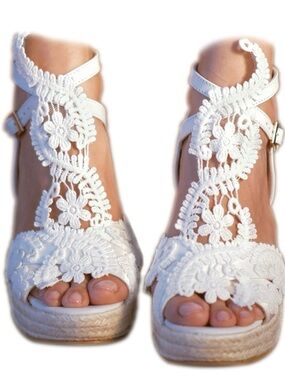 Women's White Crochet Floral Espadrille Sandals